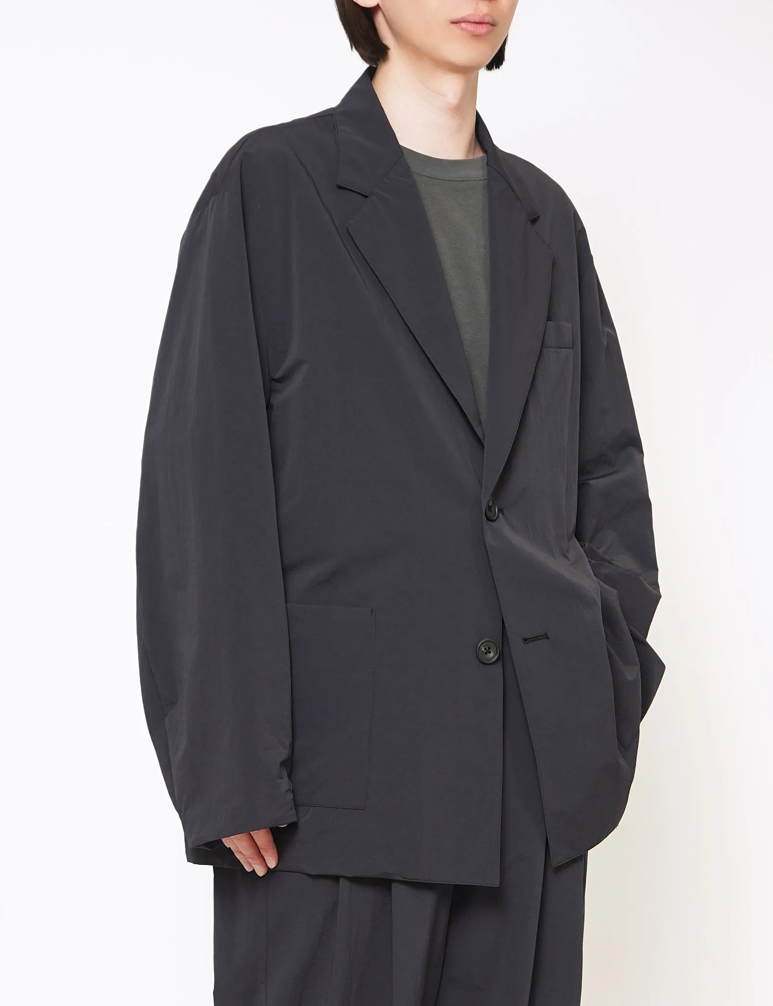 BLACK WINDPROOF NYLON EASY JACKET