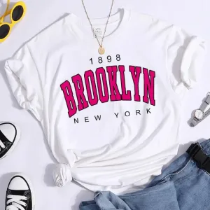 Brooklyn New York 1898 Women’s Graphic T-Shirt – Casual Short Sleeve Print Tee for Girls, Ladies Fashion Tops