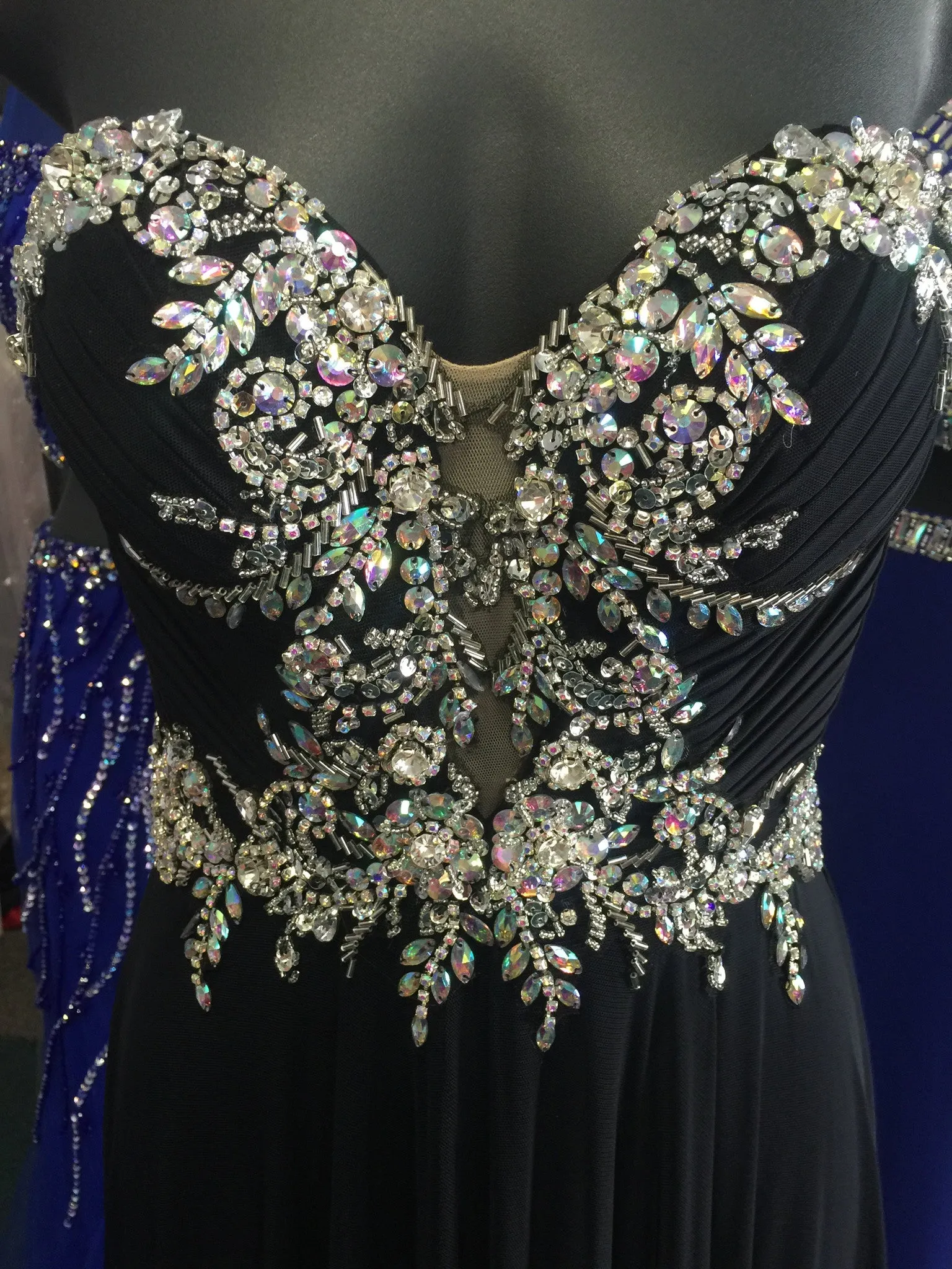 Jovani JVN33470 size 0 Black  prom dress pageant gown long chiffon Plunging Neckline