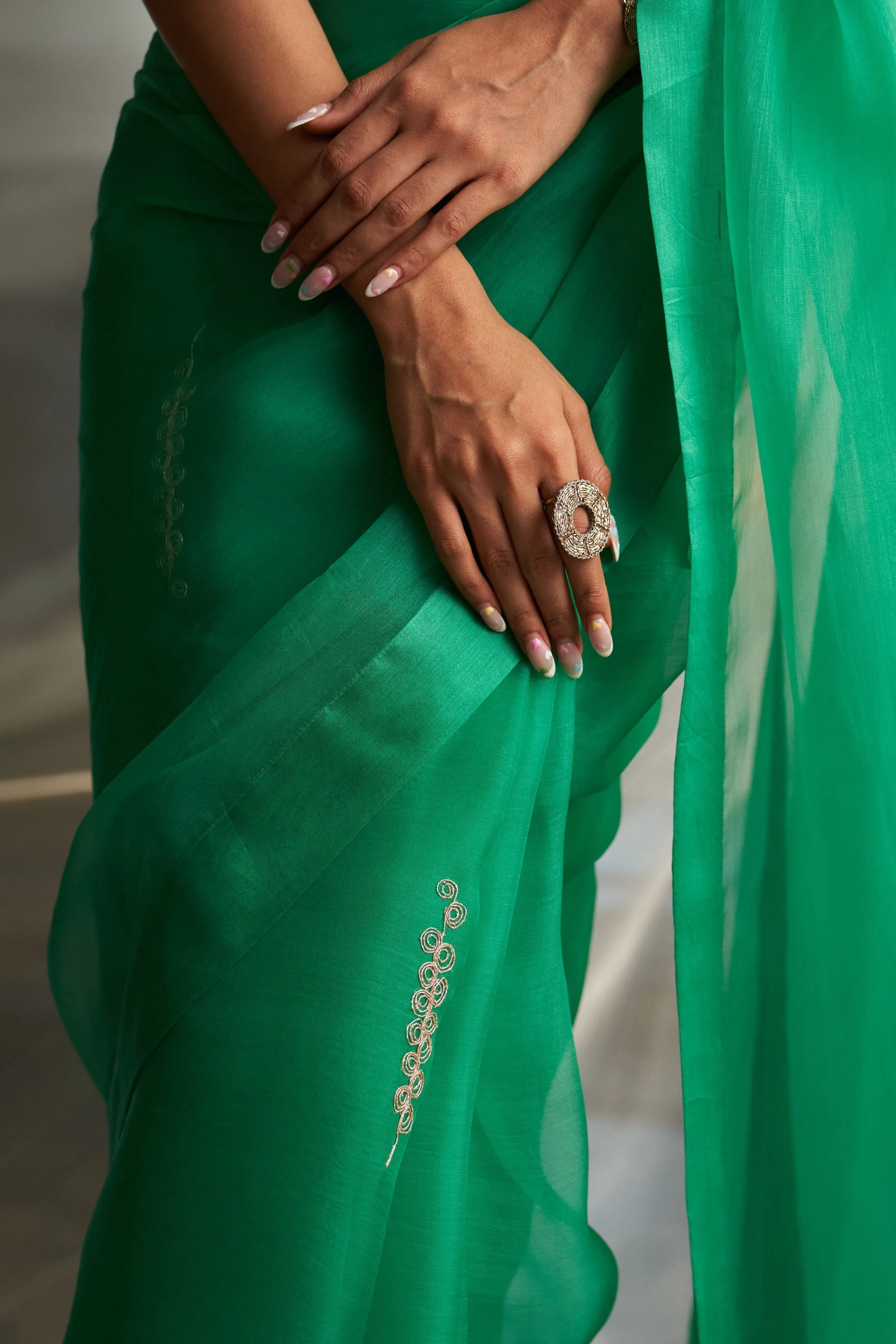 Lush Green Organza Saree With Sleeveless Blouse