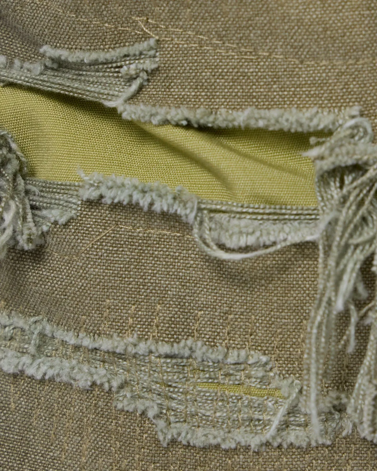 MNML Distressed Cargo Shorts Olive