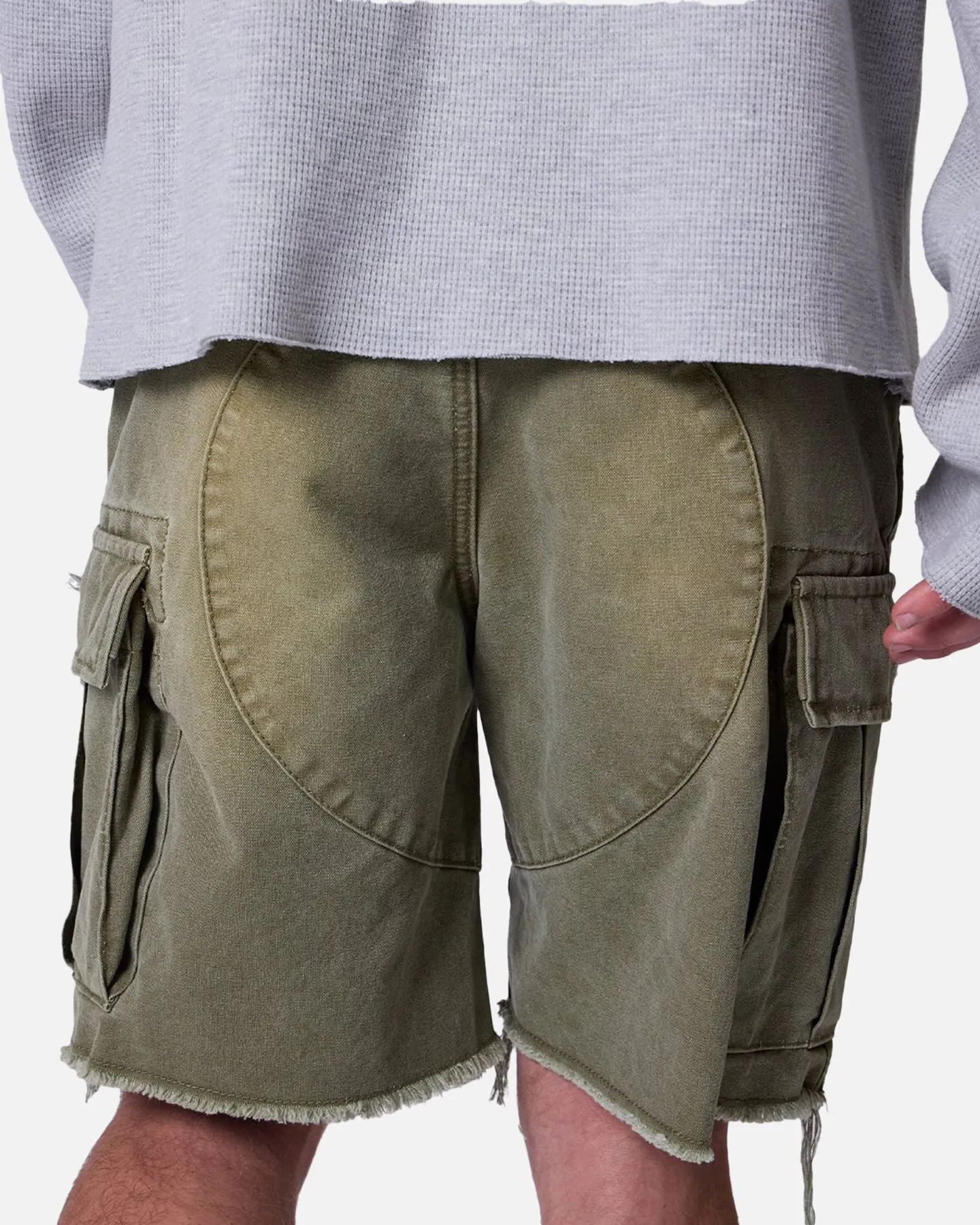 MNML Distressed Cargo Shorts Olive
