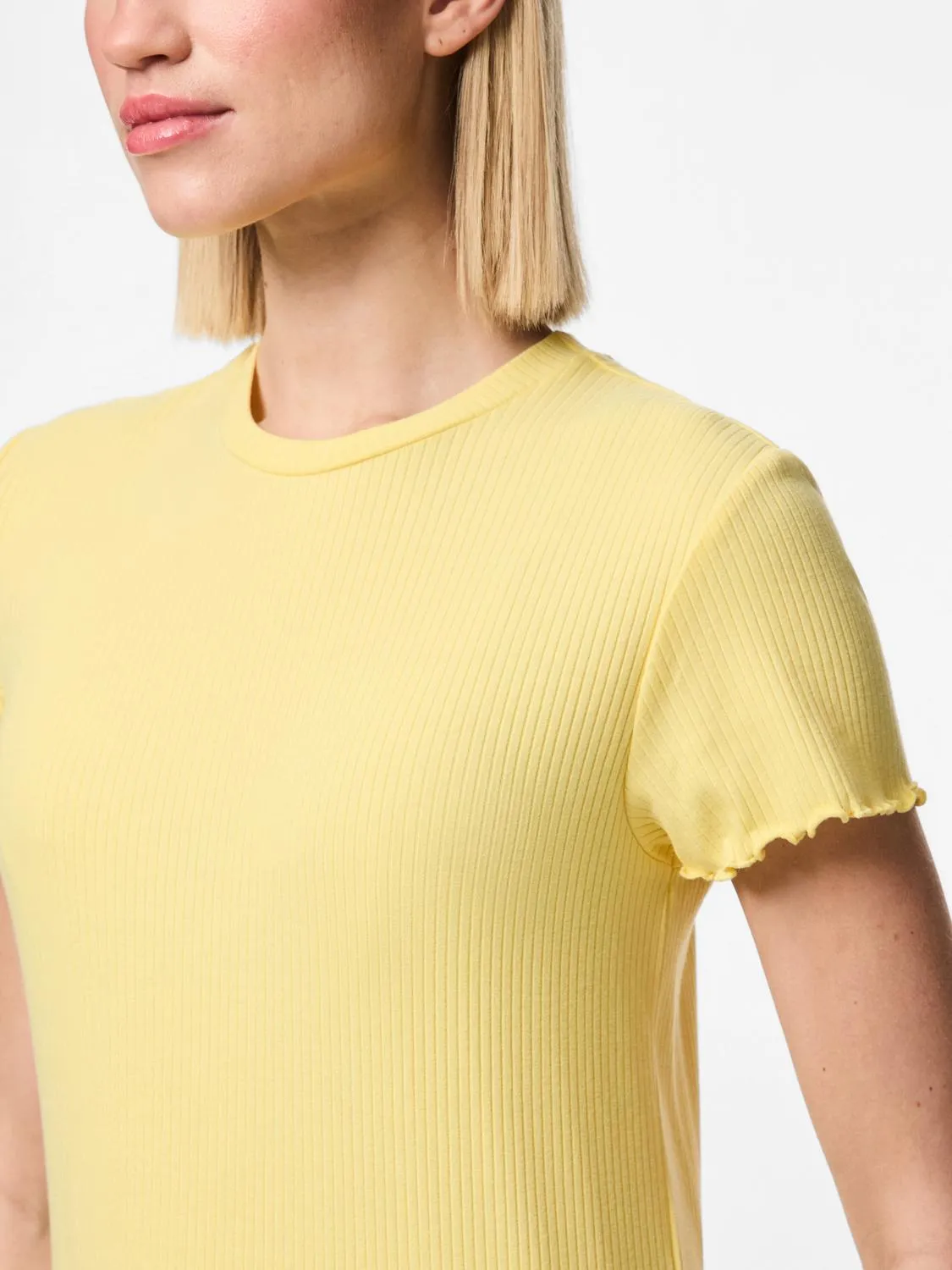 PCNICCA T-Shirt - Pale Banana