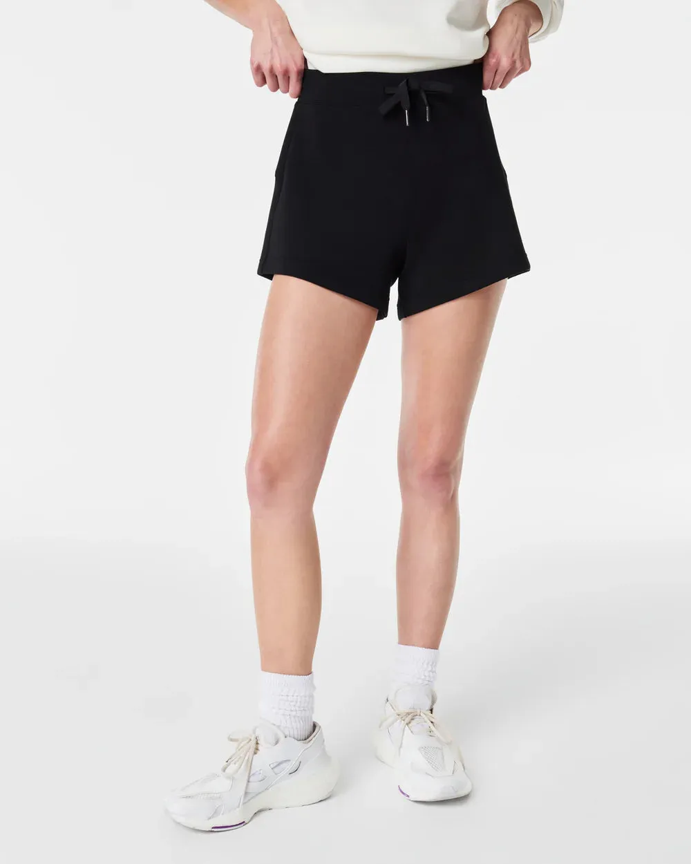 Spanx: AirEssentials Short, 4" - Black