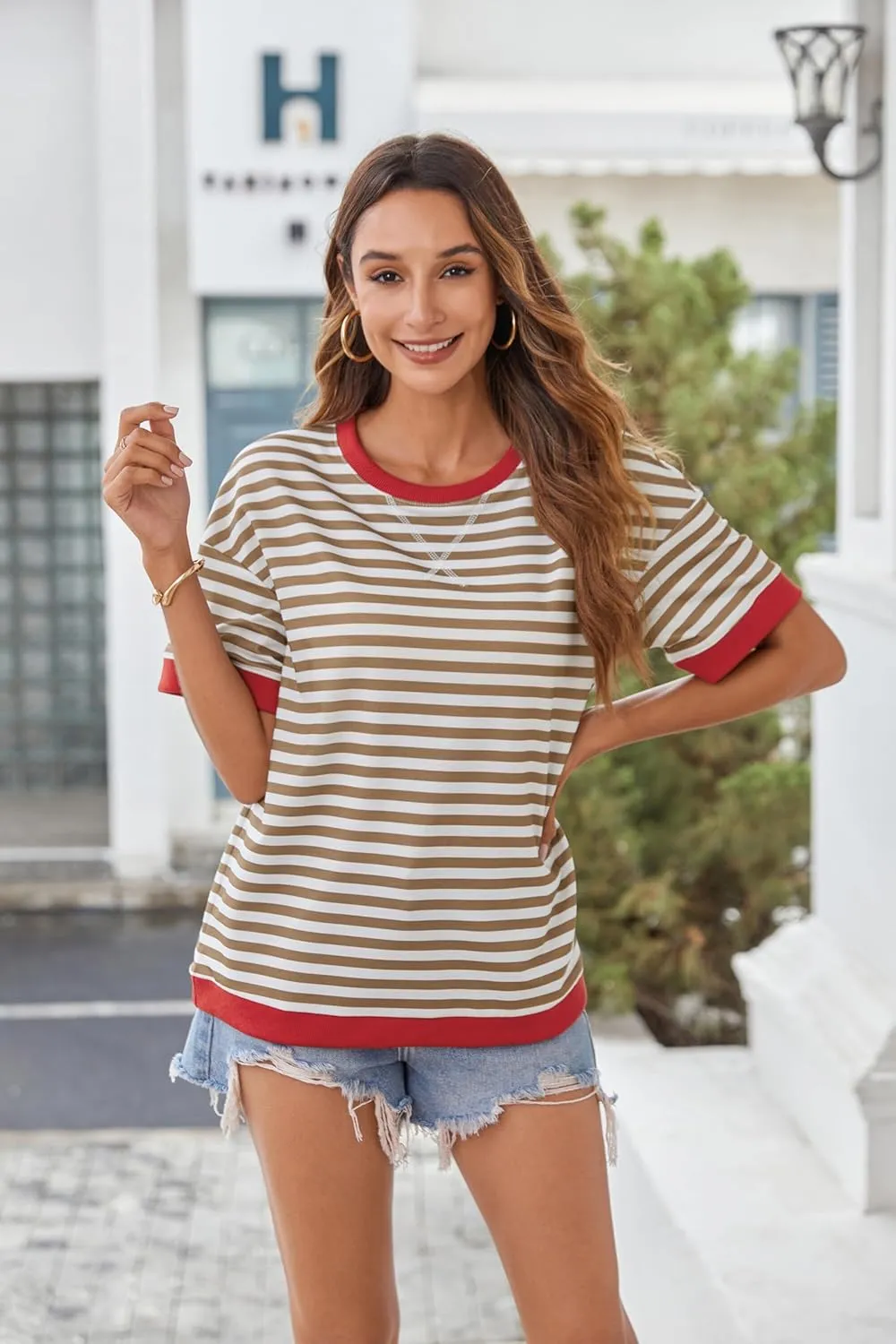 Zeagoo Womens Summer Tops Oversized Crewneck Short Sleeve T Shirts Casual Loose Fit Blouse Y2K 2025 Striped Basic Tee